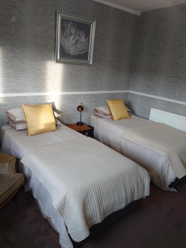 בלקפול The Golden Sands B&B מראה חיצוני תמונה