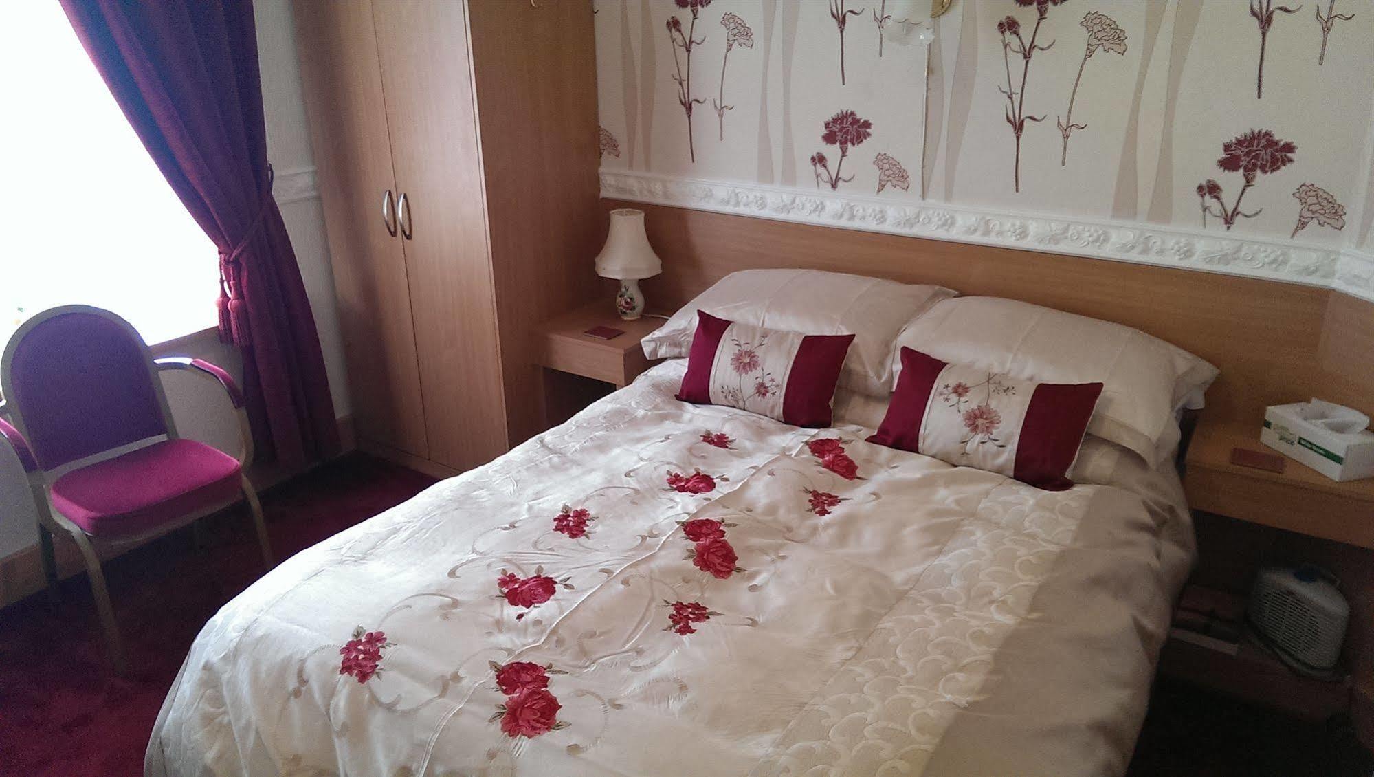 בלקפול The Golden Sands B&B מראה חיצוני תמונה